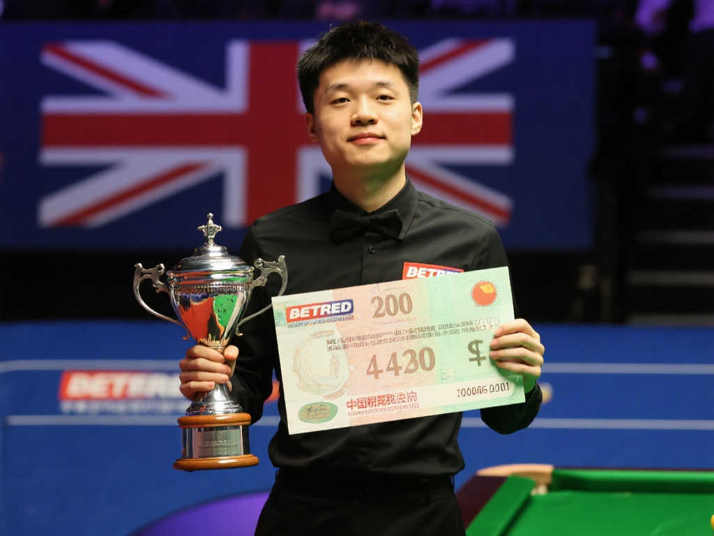 赵心童50万镑奖金缩水💰税后仅剩约27万,超20万镑缴纳税费 赵心童50万镑奖金缩水💰税后仅剩约27万,超20万镑缴纳税费